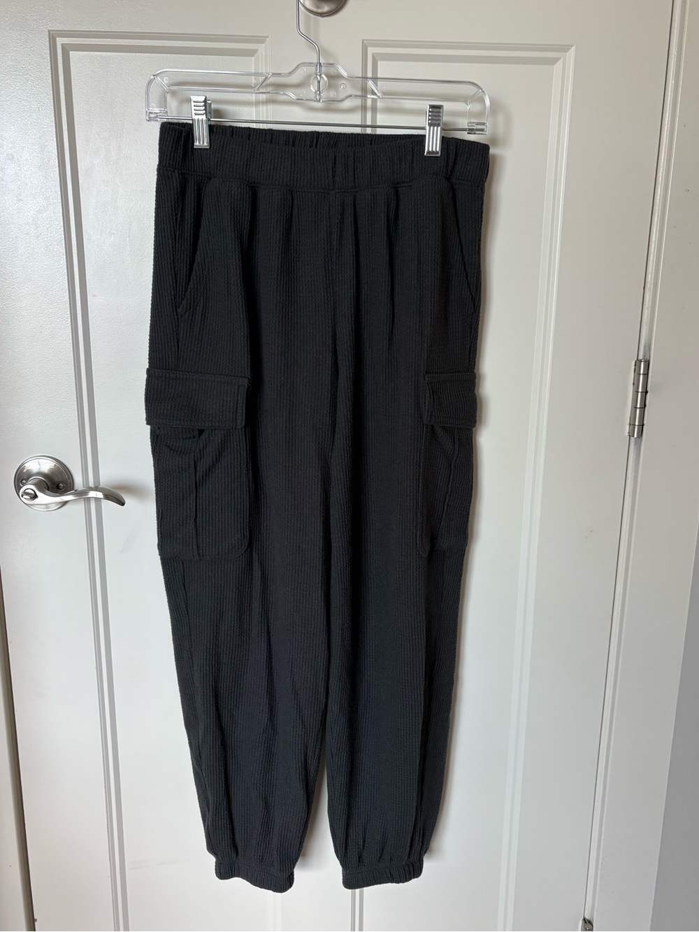 Women’s Small Aerie Cargo Waffle Sweatpants